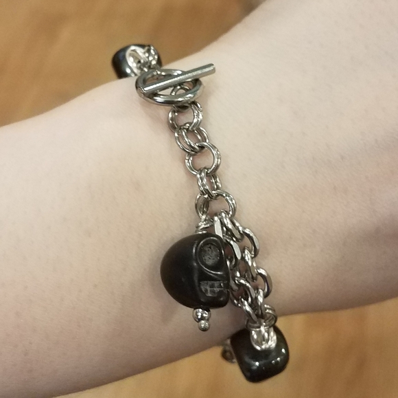 FINAL PRICE Hematite Double Stainless Toggle Skull Bracelet - Picture 3 of 10